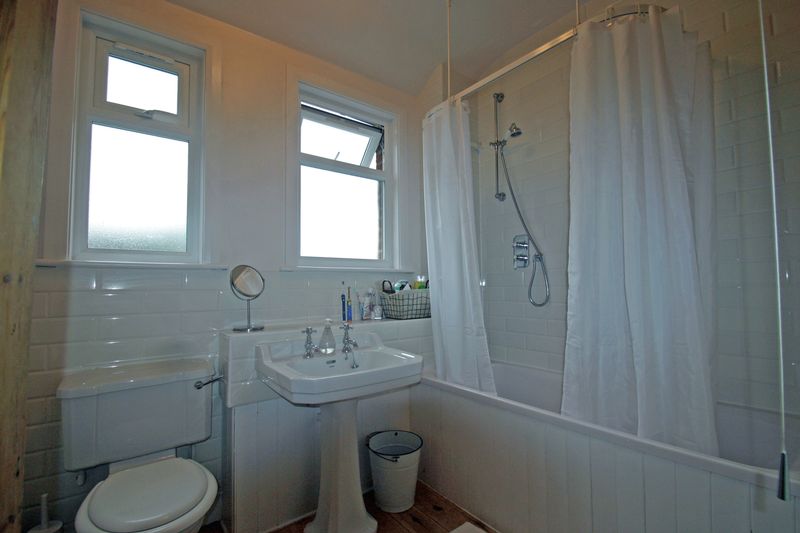 BATHROOM/W.C.- click for photo gallery
